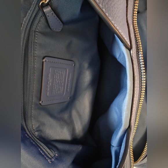 Excluded from Promotion- Coach Lexy - Picture 9 of 12